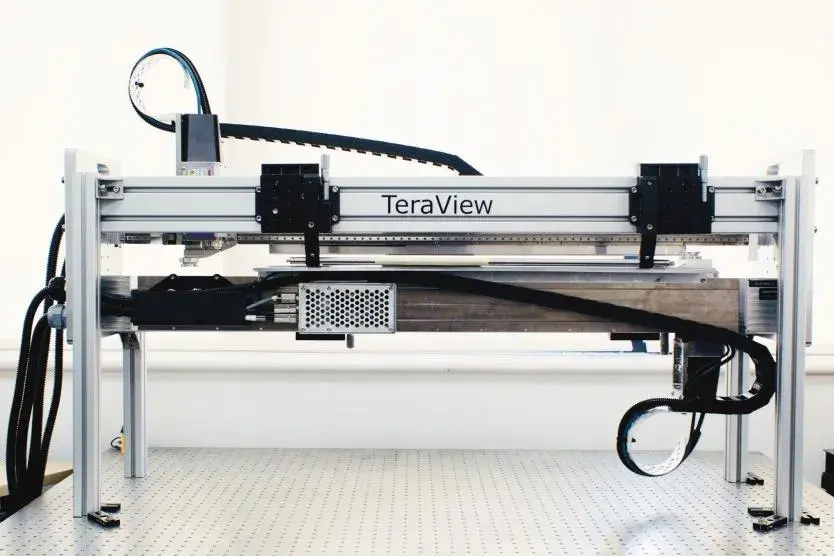 Strategic Partnership|IEST Instrument and TeraView Join Forces to Advance Battery Electrode Inspection 3 A TeraView terahertz inspection gantry system, representative of the non-contact measurement platform TeraView uses across its TeraCota product line for coating thickness, density, and conductivity measurement.
